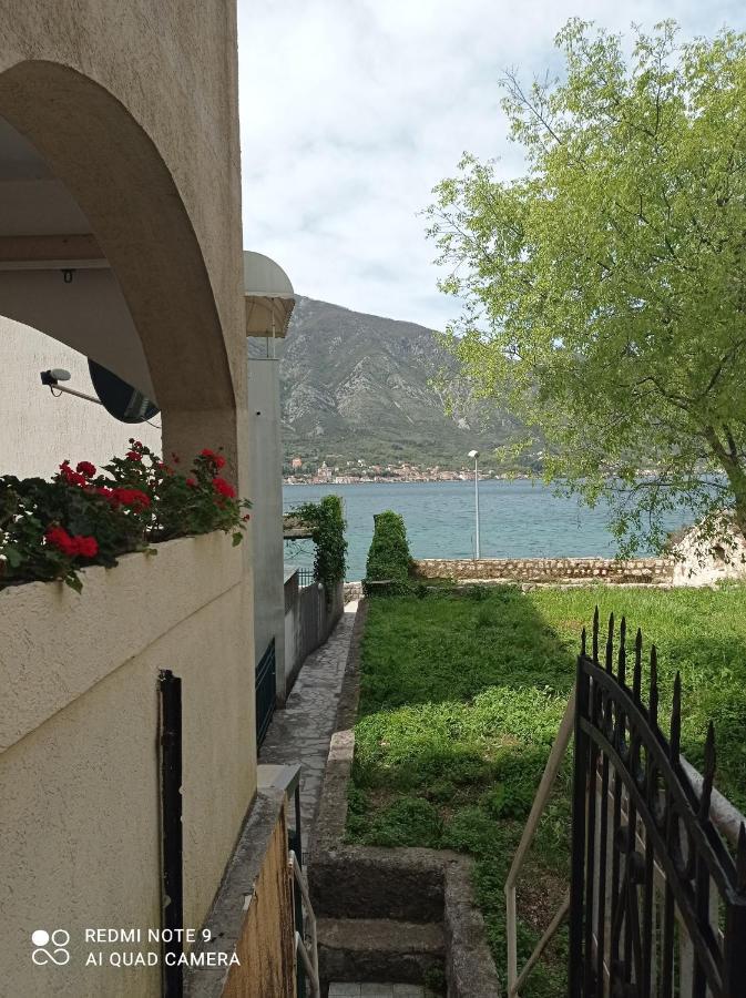 Apartman Milena 1 Cattaro Esterno foto