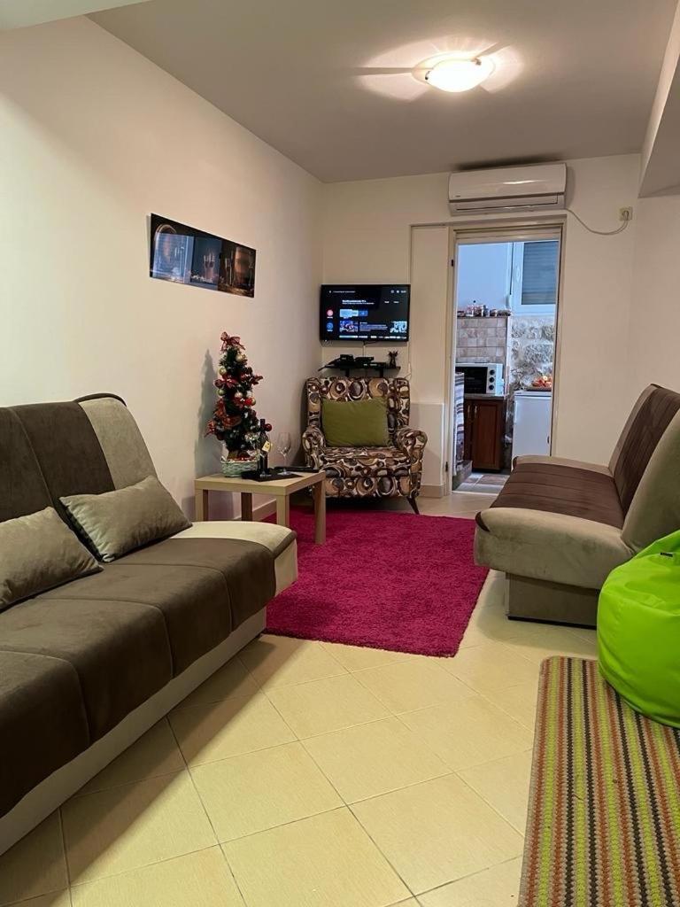 Apartman Milena 1 Cattaro Esterno foto